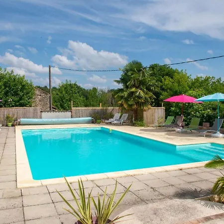 Secluded Holiday In Lacapelle-biron With Swimming Pool * Lacapelle-Biron